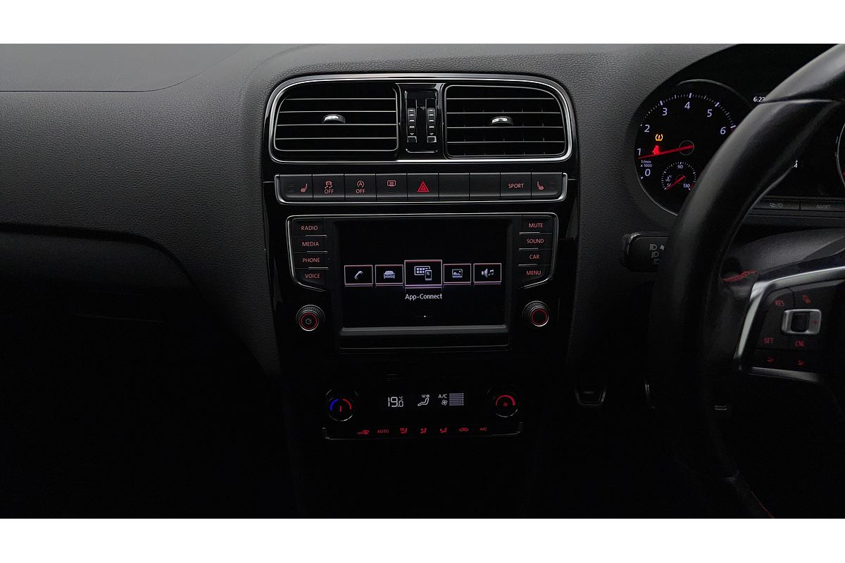 2017 Volkswagen Polo GTI 6R