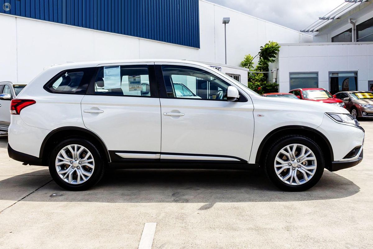 2021 Mitsubishi Outlander ES ZL