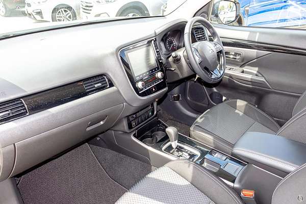 2021 Mitsubishi Outlander ES ZL