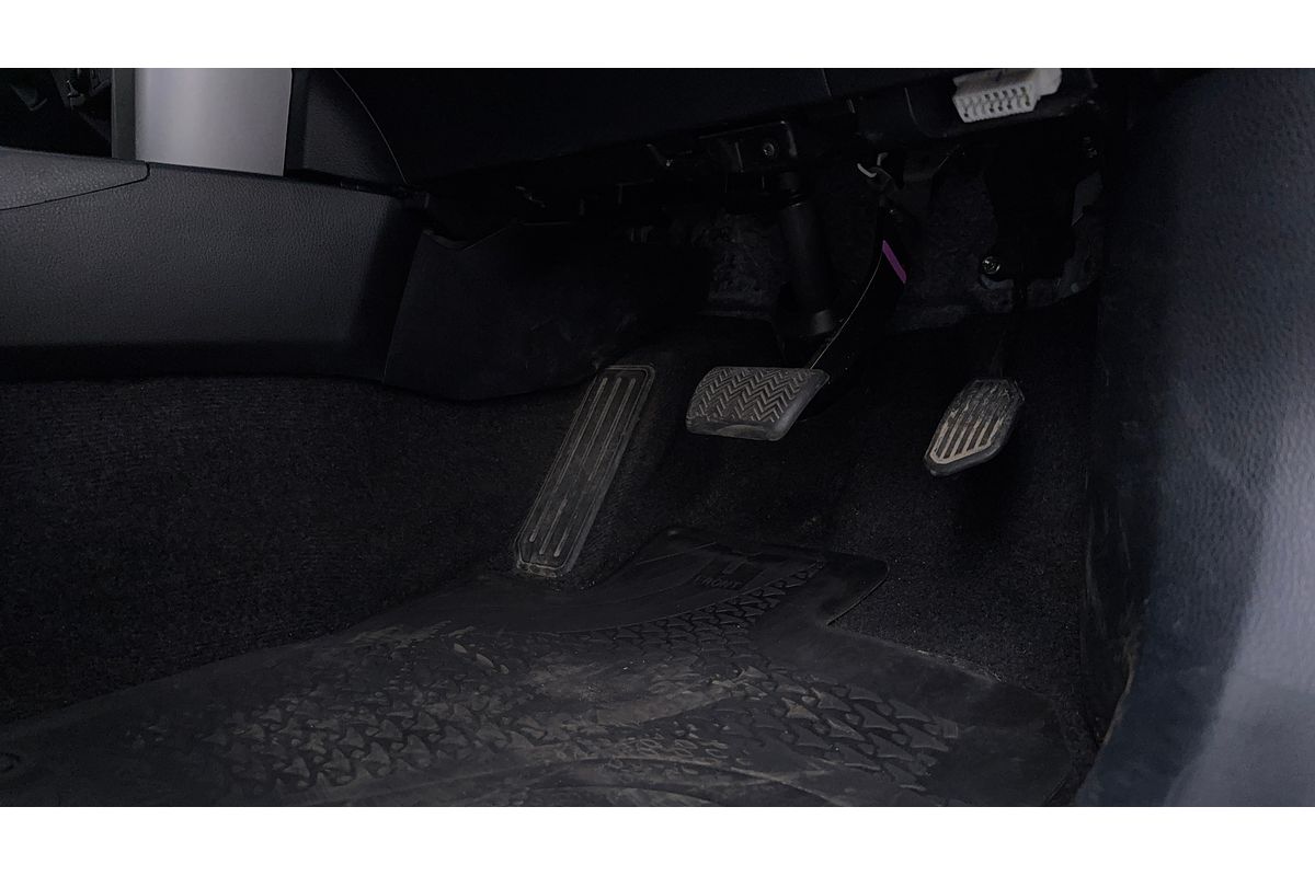 2017 Toyota RAV4 GX ALA49R