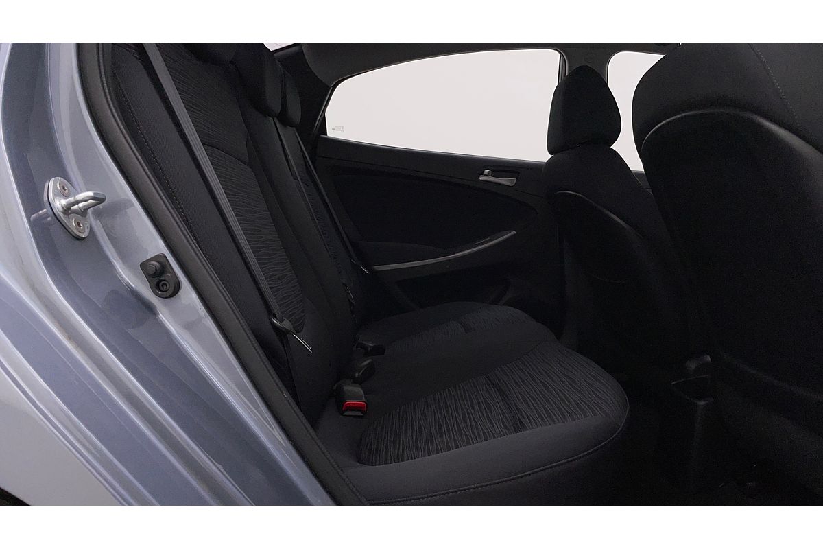 2018 Hyundai Accent Sport RB6