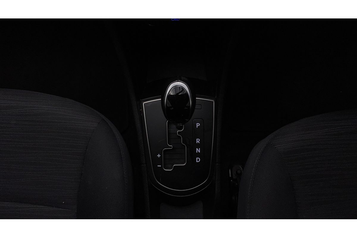 2018 Hyundai Accent Sport RB6