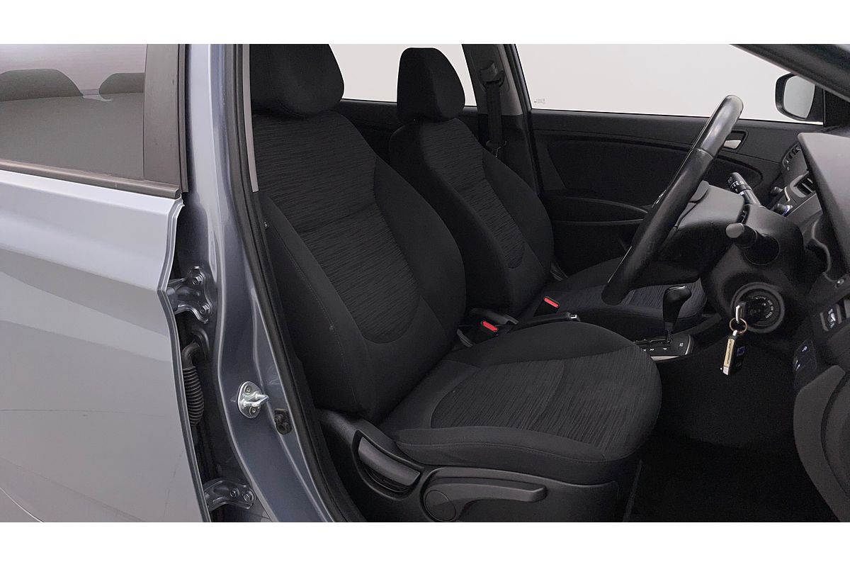 2018 Hyundai Accent Sport RB6