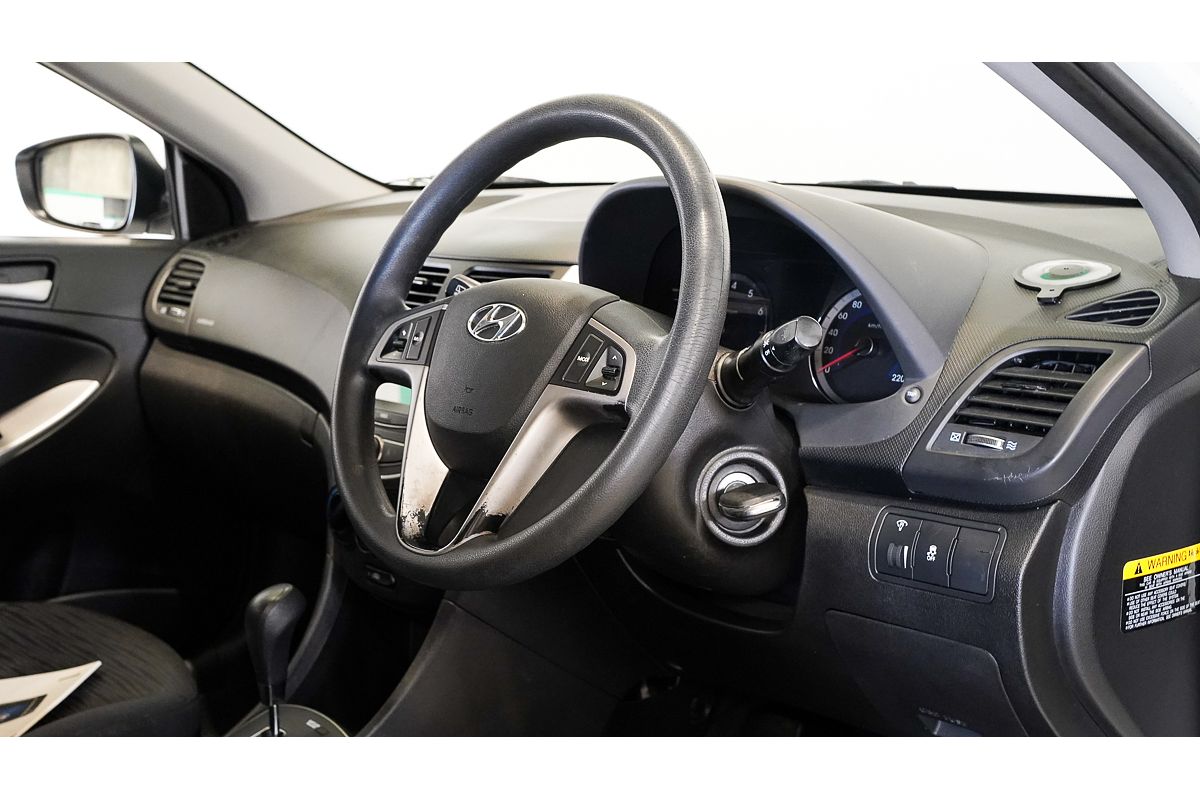 2015 Hyundai Accent Active RB3