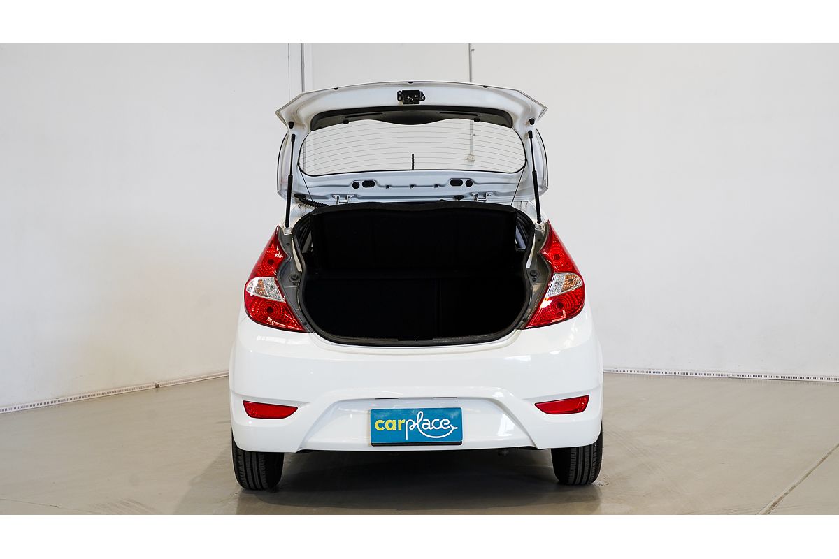 2015 Hyundai Accent Active RB3
