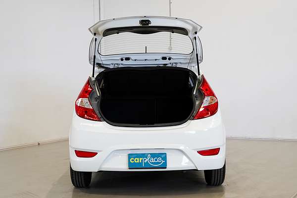 2015 Hyundai Accent Active RB3