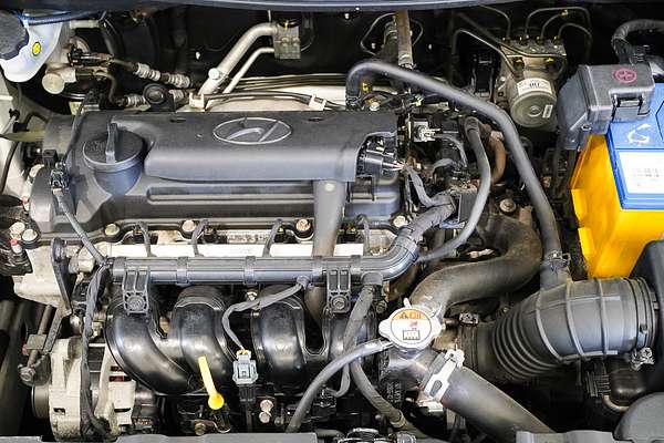 2015 Hyundai Accent Active RB3