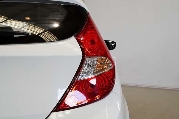 2015 Hyundai Accent Active RB3