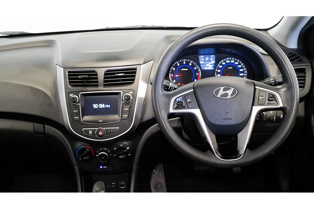 2015 Hyundai Accent Active RB3