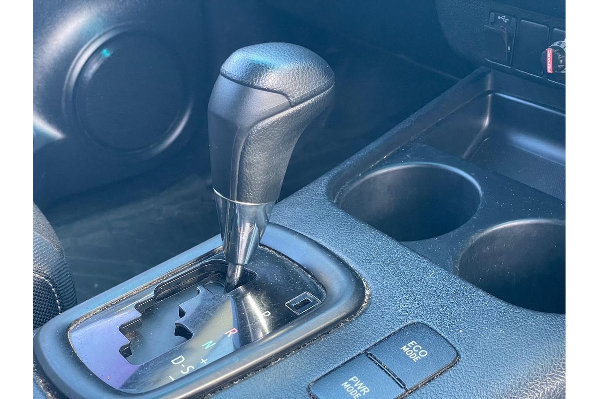 2018 Toyota Hilux SR GUN126R 4X4