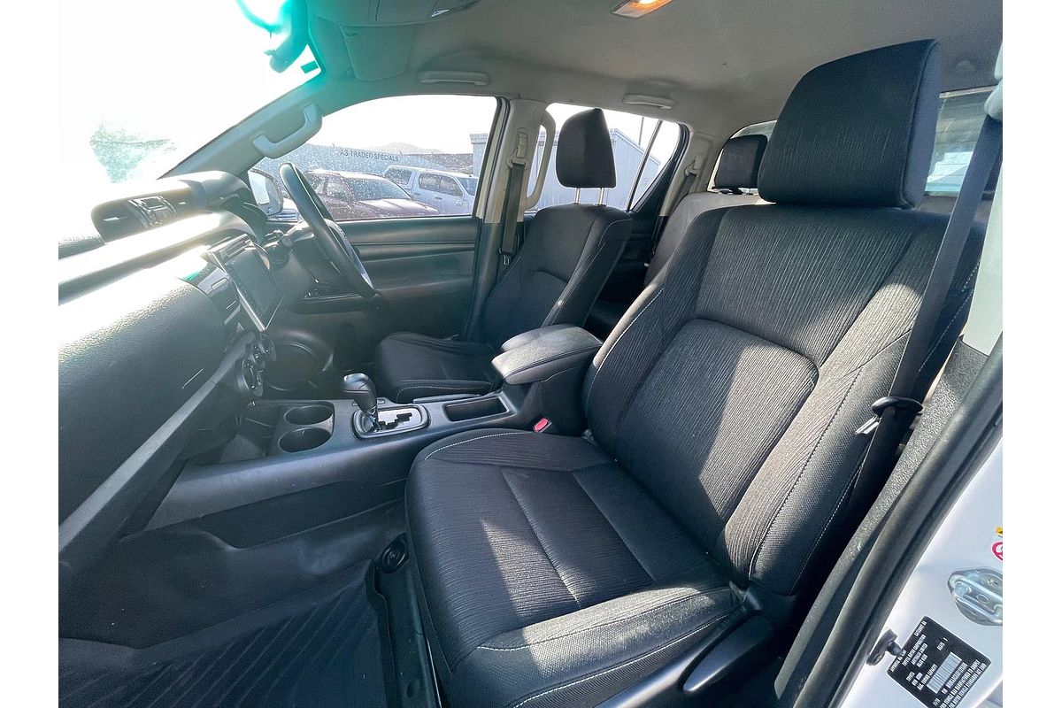 2018 Toyota Hilux SR GUN126R 4X4