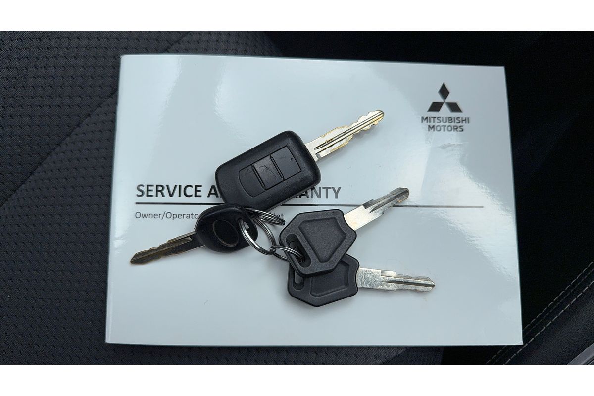 2019 Mitsubishi Triton GLX+ MR 4X4