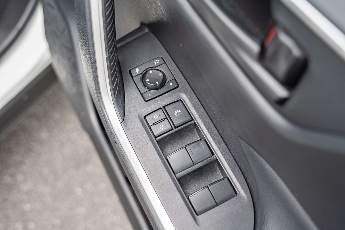 2021 Toyota RAV4 GX AXAH52R