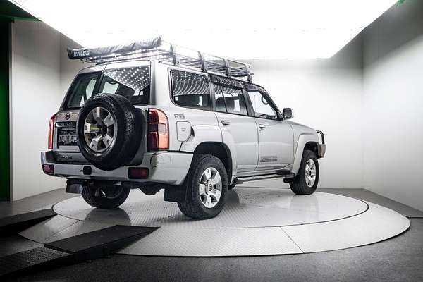 2011 Nissan Patrol ST GU 7