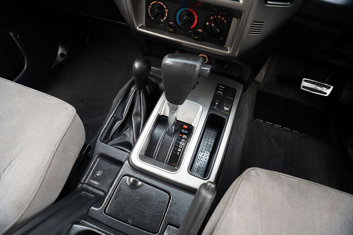 2011 Nissan Patrol ST GU 7