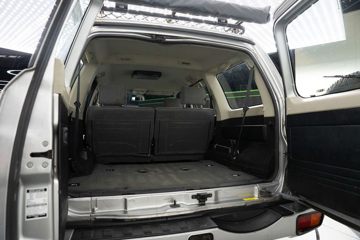 2011 Nissan Patrol ST GU 7