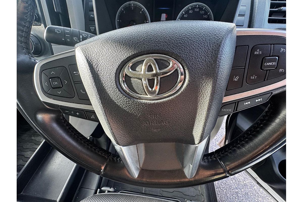 2019 Toyota Hiace Commuter GDH322R ELWB High Roof