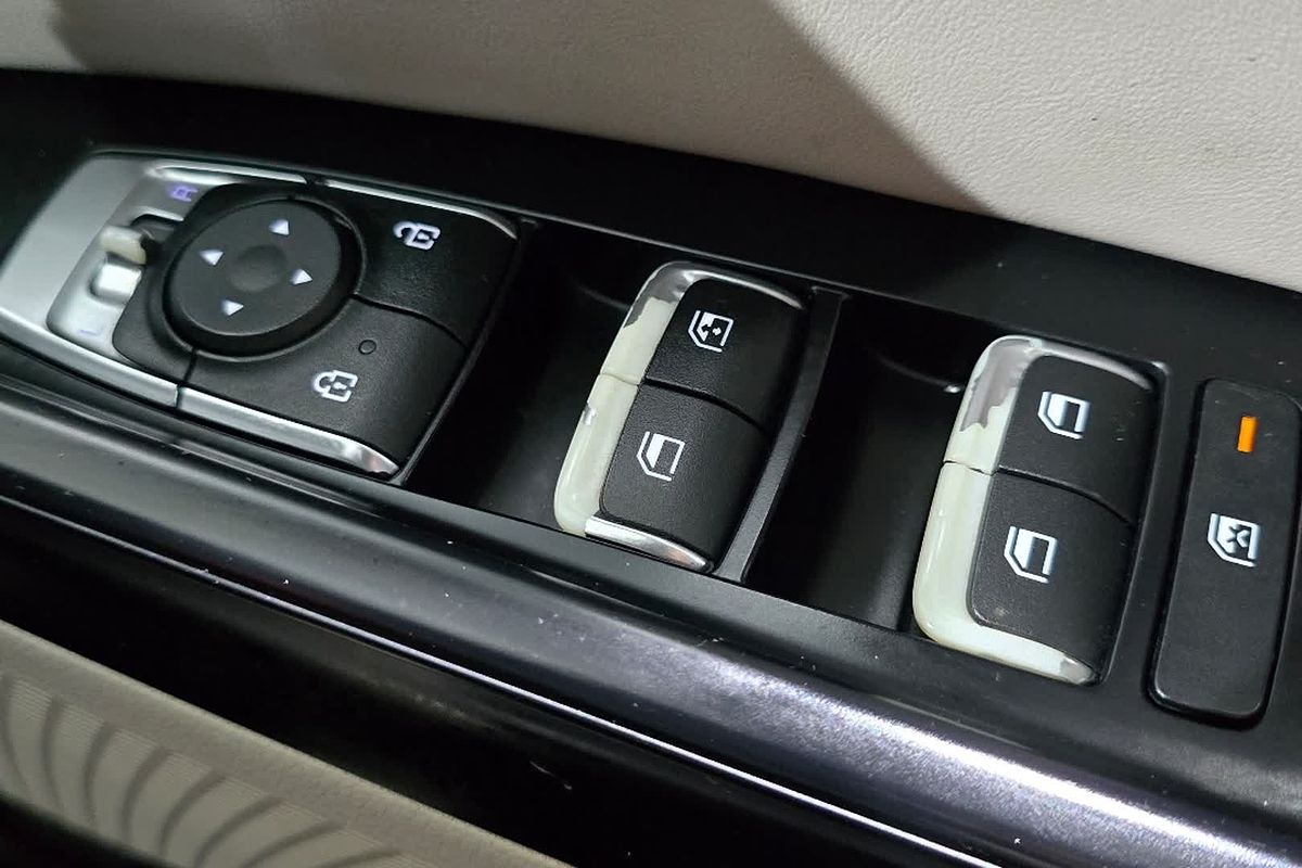 2022 Kia Carnival S KA4