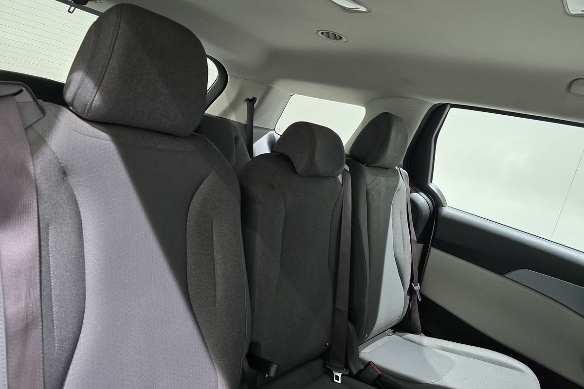 2022 Kia Carnival S KA4