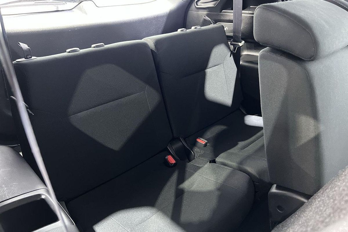 2023 Mitsubishi Outlander LS Black Edition ZM