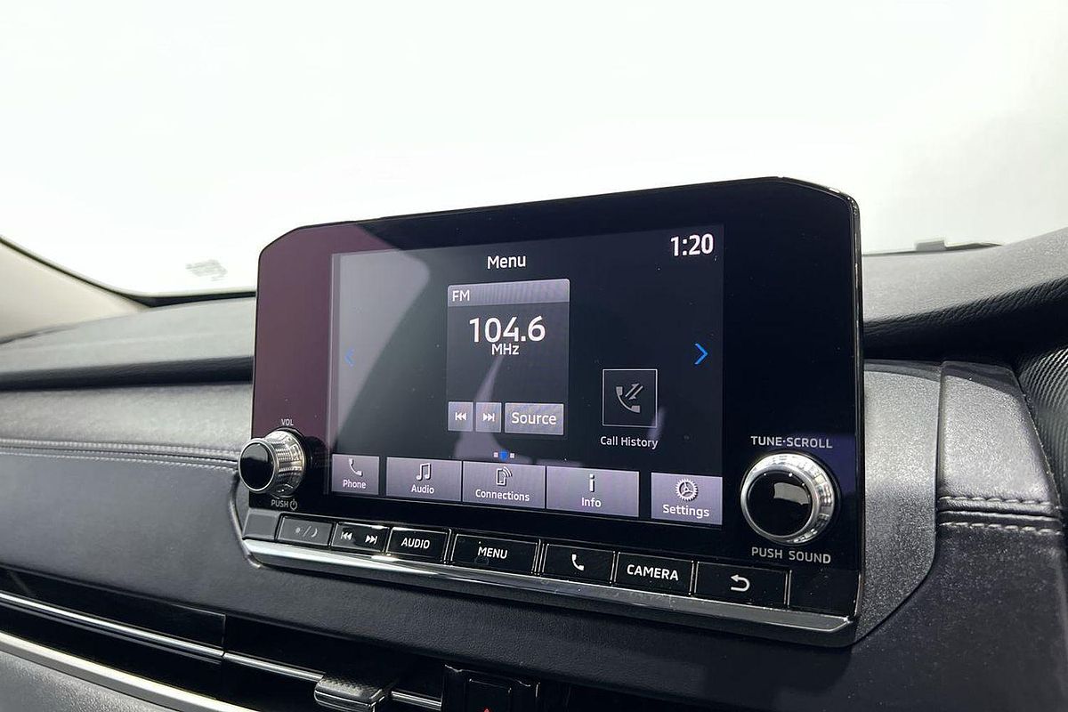 2023 Mitsubishi Outlander LS Black Edition ZM
