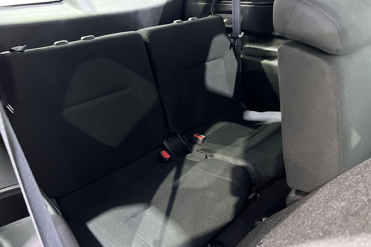 2023 Mitsubishi Outlander LS Black Edition ZM