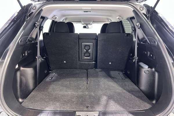 2023 Mitsubishi Outlander LS Black Edition ZM