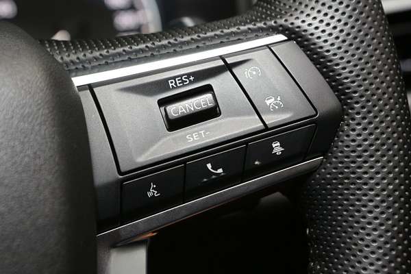 2024 Mitsubishi Outlander LS ZM