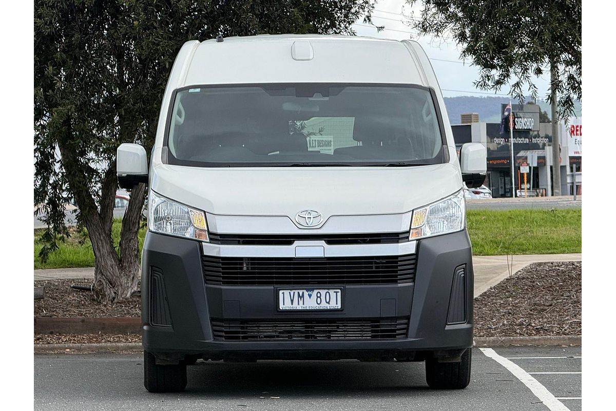 2022 Toyota Hiace Commuter GDH322R ELWB High Roof