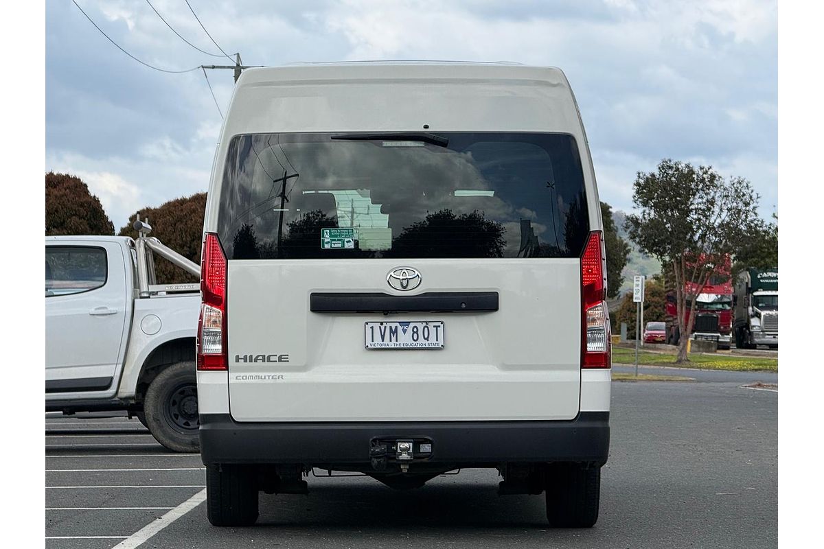 2022 Toyota Hiace Commuter GDH322R ELWB High Roof