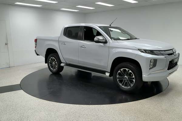2020 Mitsubishi Triton GLS MR 4X4