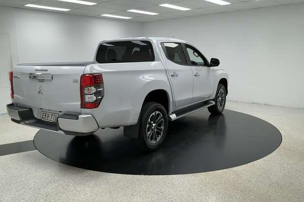 2020 Mitsubishi Triton GLS MR 4X4
