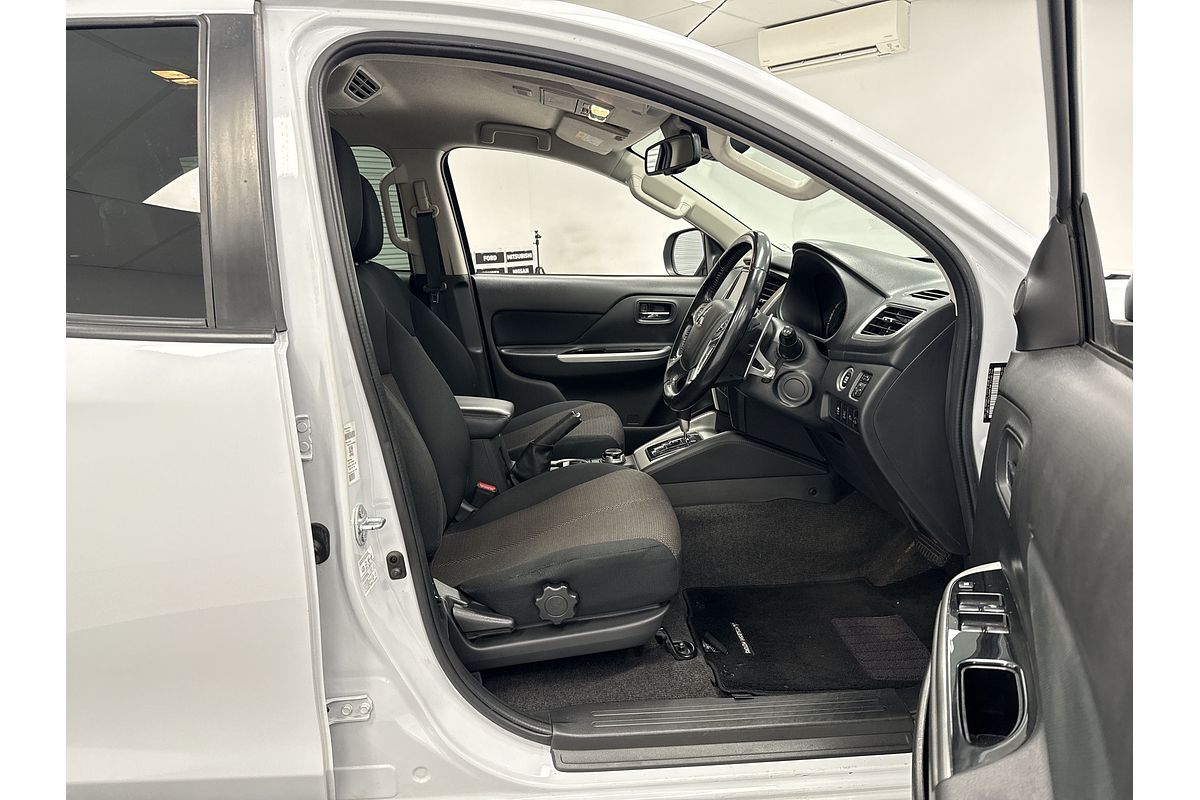 2020 Mitsubishi Triton GLS MR 4X4