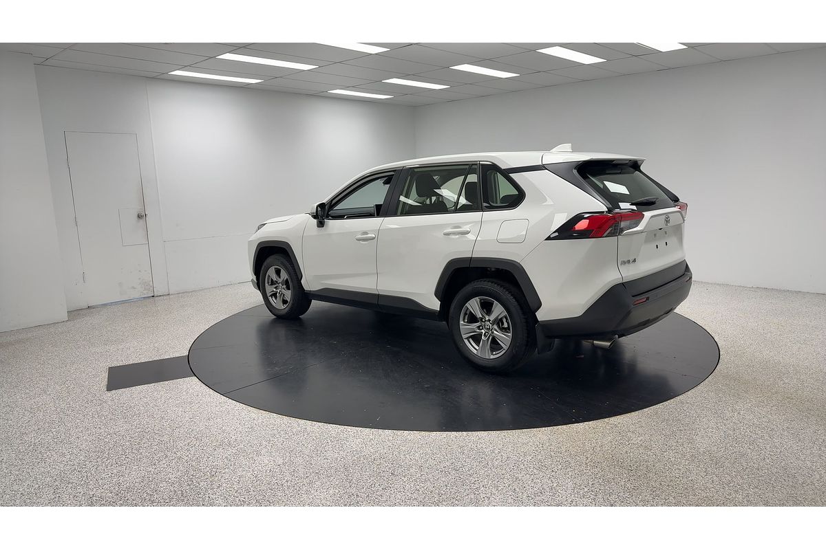 2023 Toyota RAV4 GXL MXAA52R