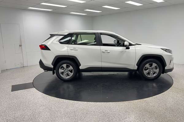 2023 Toyota RAV4 GXL MXAA52R