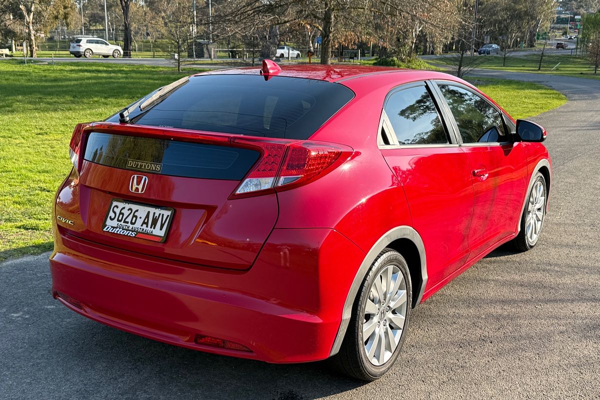 2012 Honda Civic VTi-L 9th Gen