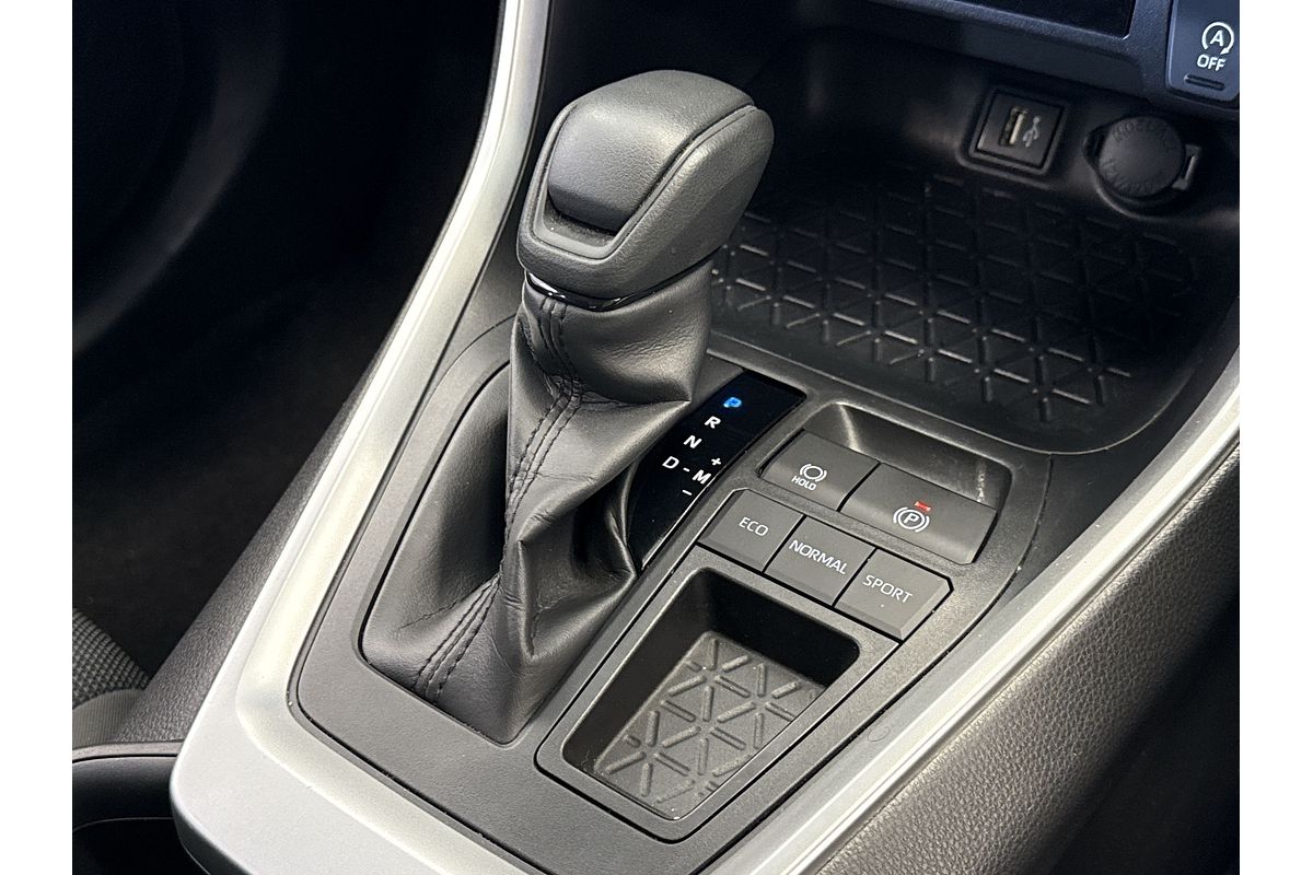 2023 Toyota RAV4 GXL MXAA52R