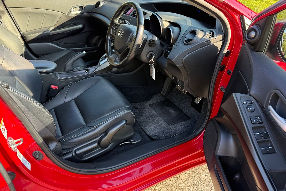 2012 Honda Civic VTi-L 9th Gen