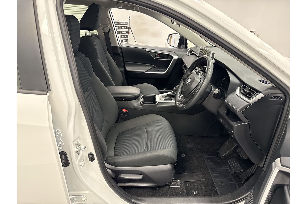 2023 Toyota RAV4 GXL MXAA52R