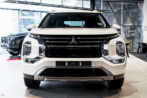 2025 Mitsubishi Outlander Aspire ZM