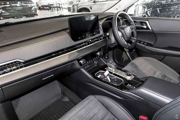2025 Mitsubishi Outlander Aspire ZM
