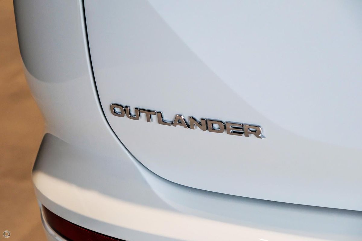 2025 Mitsubishi Outlander Aspire ZM