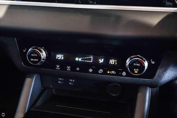 2025 Mitsubishi Outlander Aspire ZM