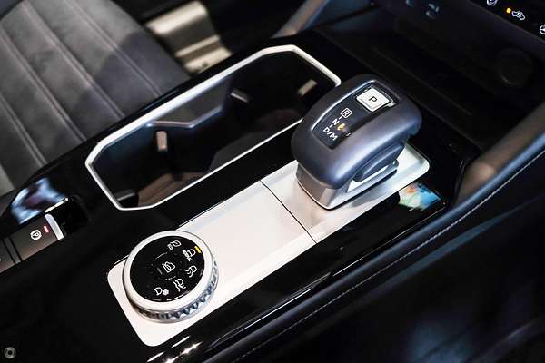 2025 Mitsubishi Outlander Aspire ZM