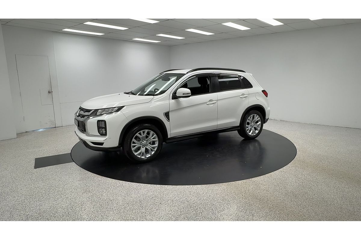 2023 Mitsubishi Eclipse Cross LS YB