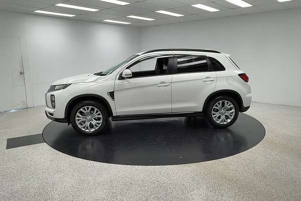 2023 Mitsubishi Eclipse Cross LS YB