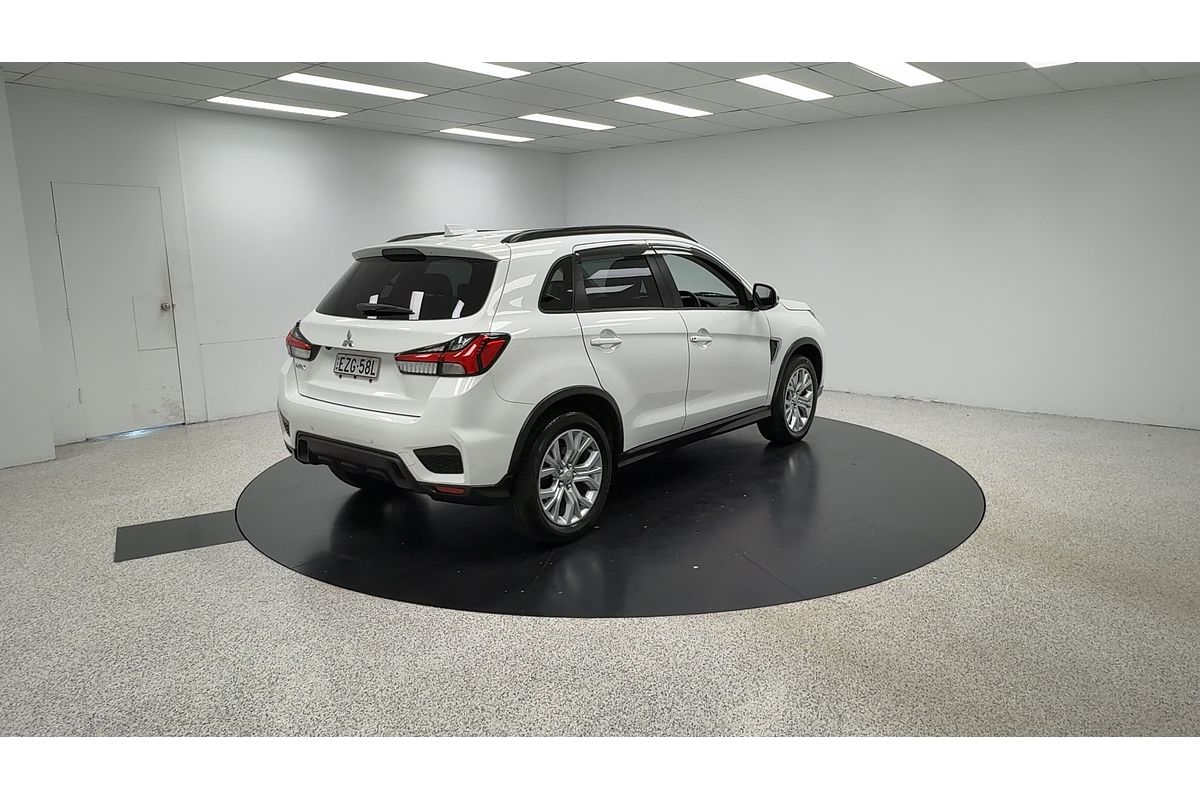 2023 Mitsubishi Eclipse Cross LS YB