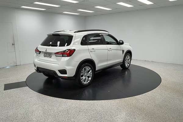 2023 Mitsubishi Eclipse Cross LS YB