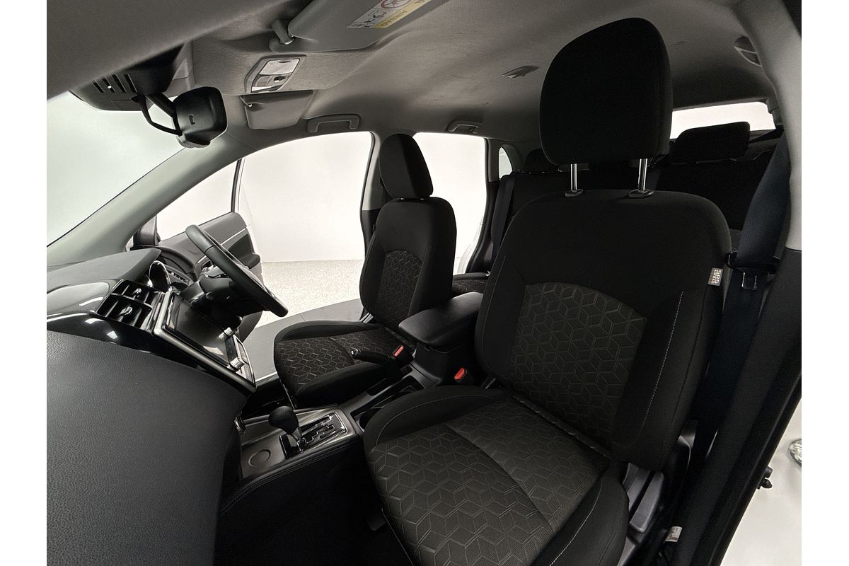 2023 Mitsubishi Eclipse Cross LS YB