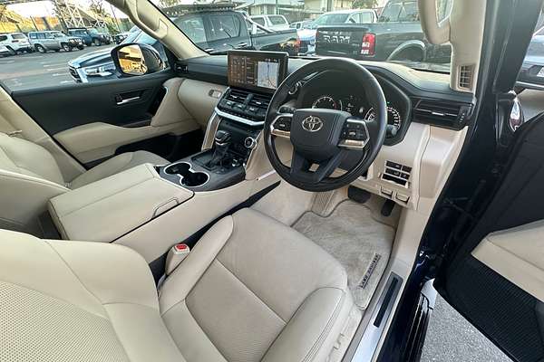 2024 Toyota Landcruiser VX FJA300R